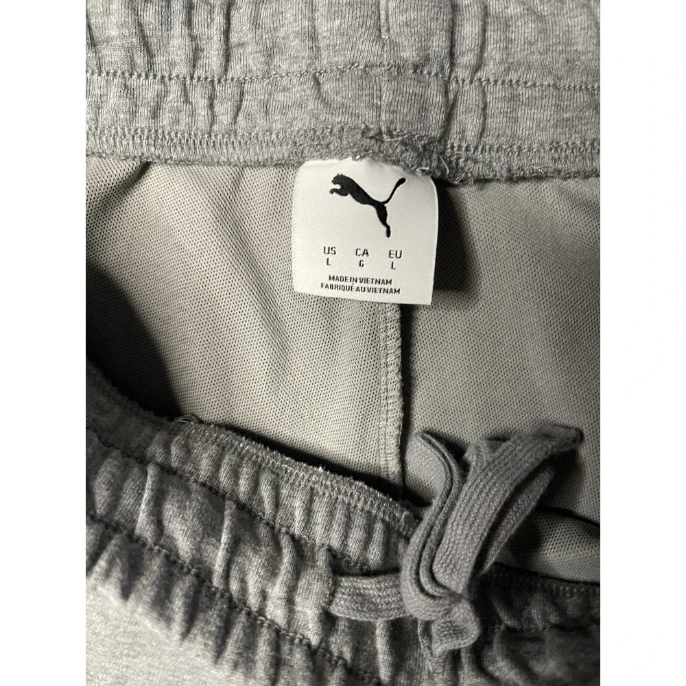 Puma Joggers sweatpants grey w/drawstring Size‎ Large